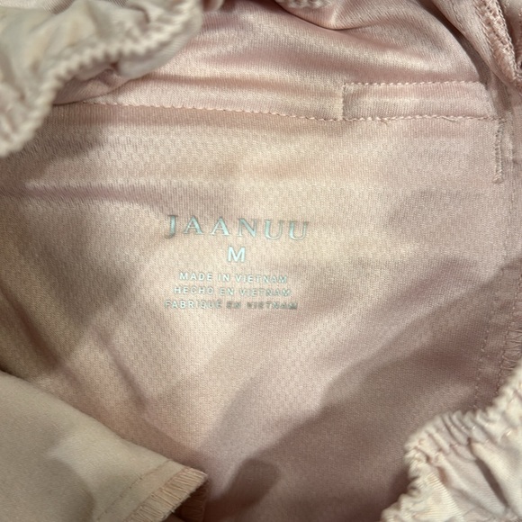 Jaanuu 5-Pocket Classic Jogger Scrubs in Blushing Pink - Picture 4 of 6